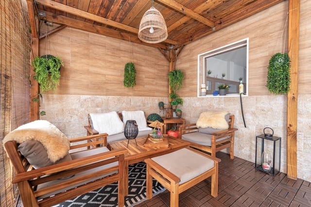 2 slaapkamer Finca/Landhuis te koop in Arucas - € 425.000 (Ref: 9999620)