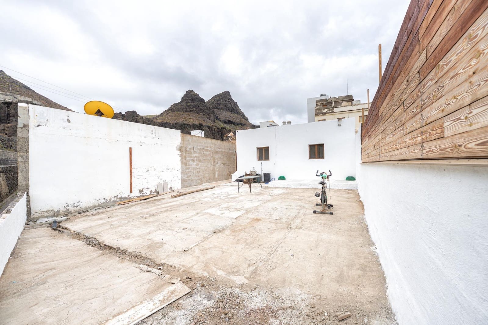 2 soveværelse Finca/Landehus til salg i Arucas - € 425.000 (Ref: 9999620)