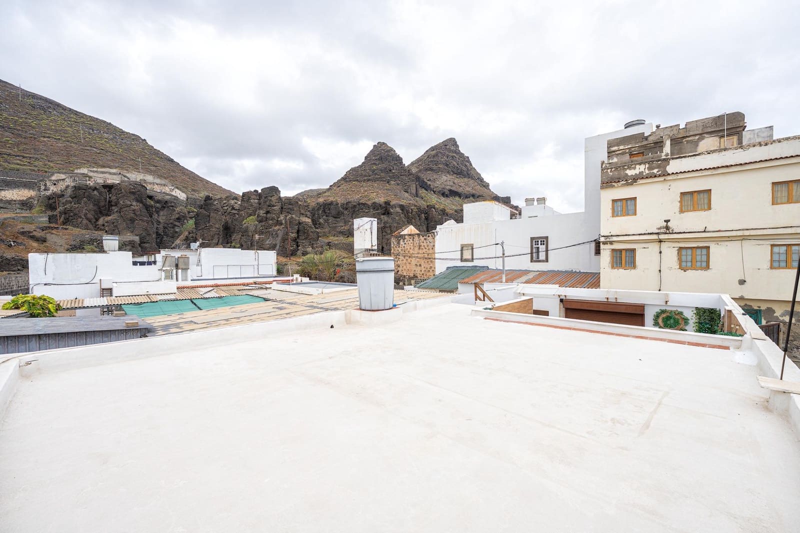 2 soveværelse Finca/Landehus til salg i Arucas - € 425.000 (Ref: 9999620)