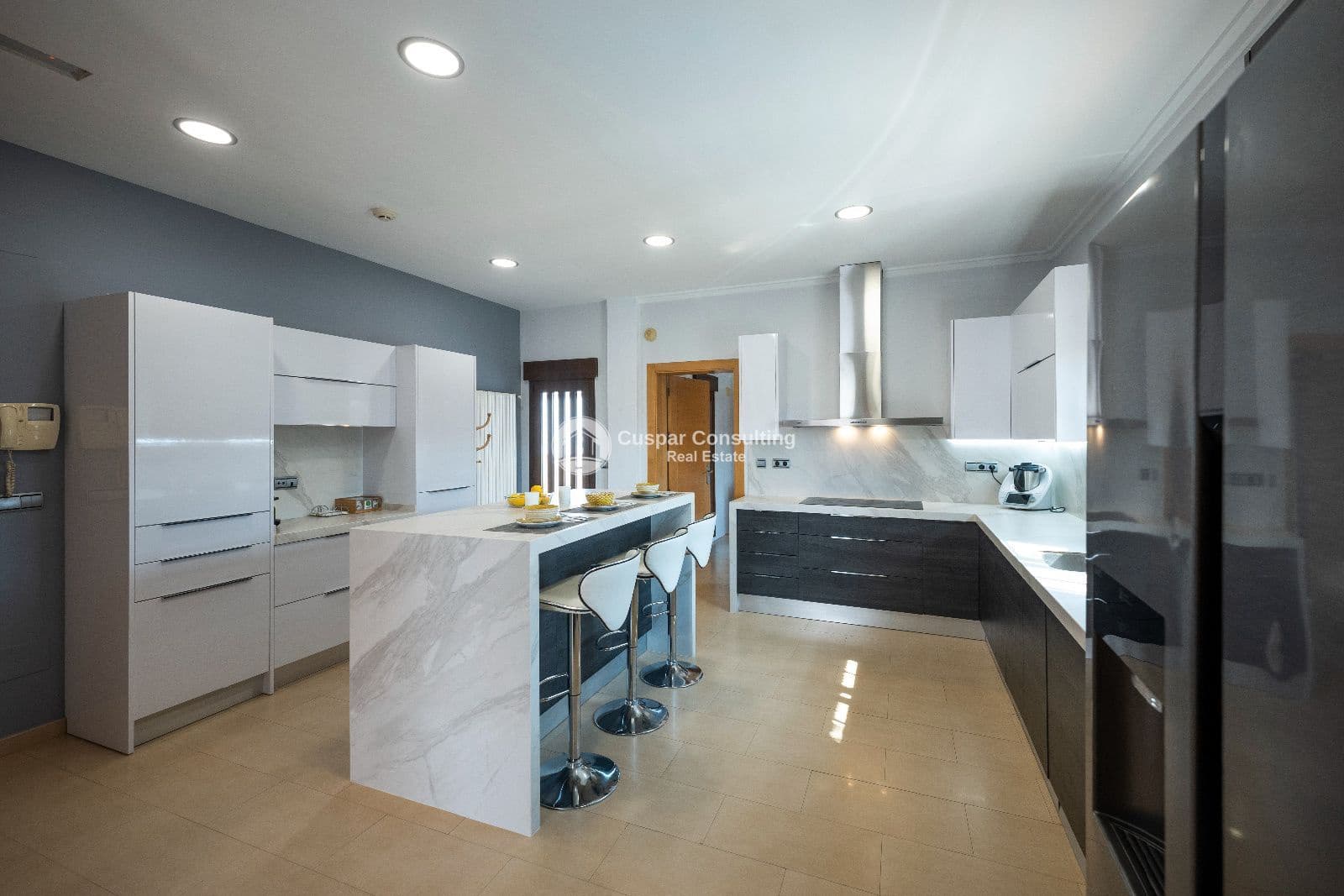 4 chambre Villa/Maison à vendre à Avileses avec piscine garage - 1 350 000 € (Ref: 10062907)