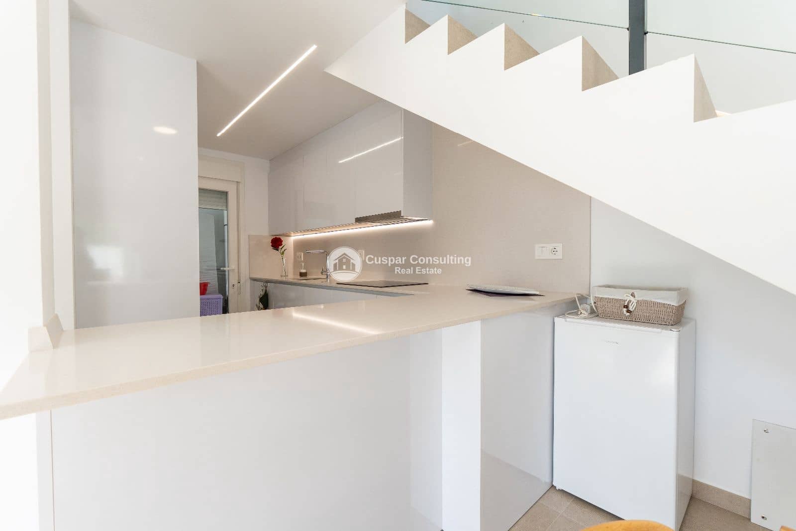 Chalet de 3 habitaciones en San Pedro del Pinatar en venta con piscina garaje - 369.900 € (Ref: 10063001)