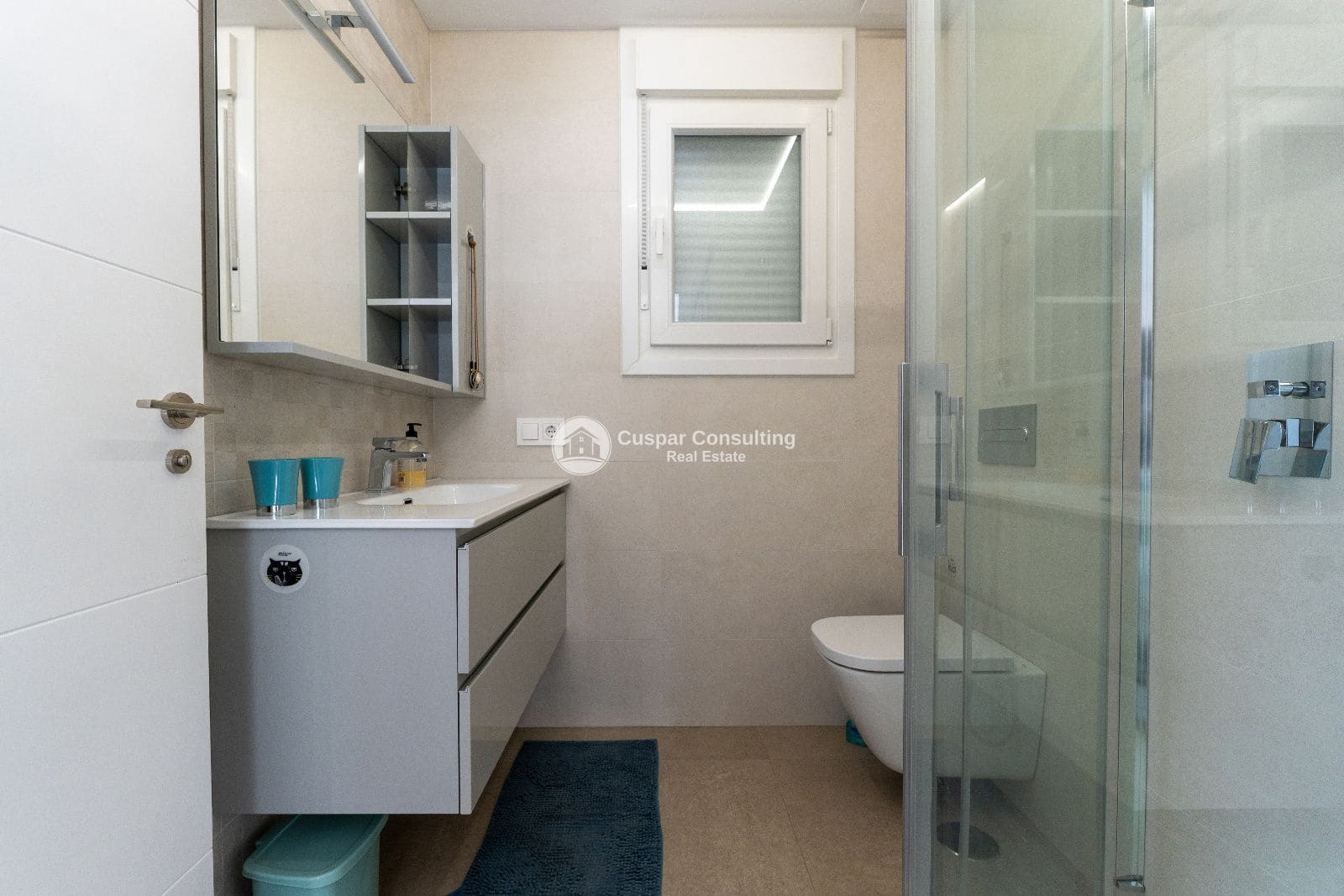 Chalet de 3 habitaciones en San Pedro del Pinatar en venta con piscina garaje - 369.900 € (Ref: 10063001)