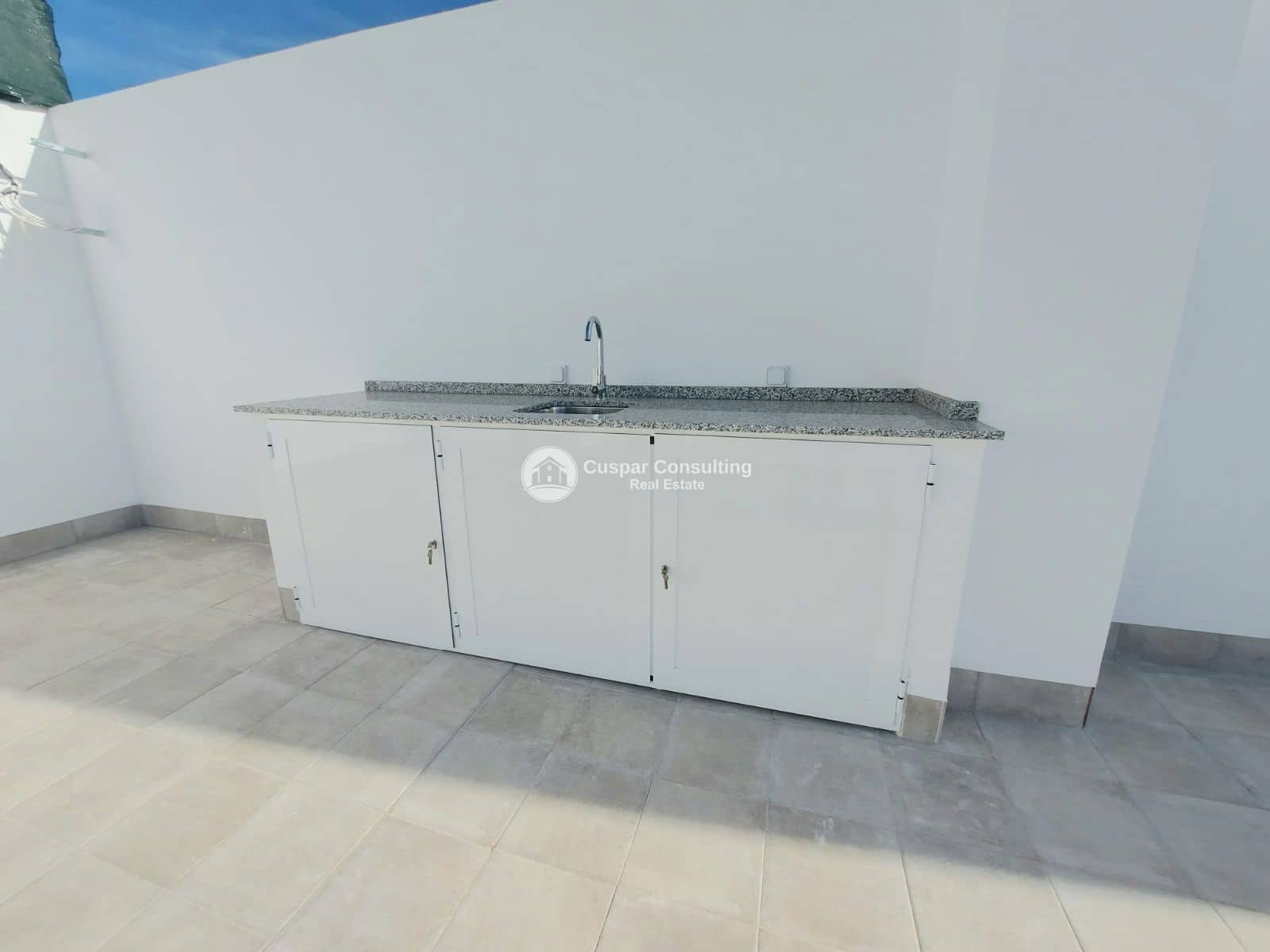 Chalet de 2 habitaciones en Balsicas en venta con piscina garaje - 272.500 € (Ref: 10074661)