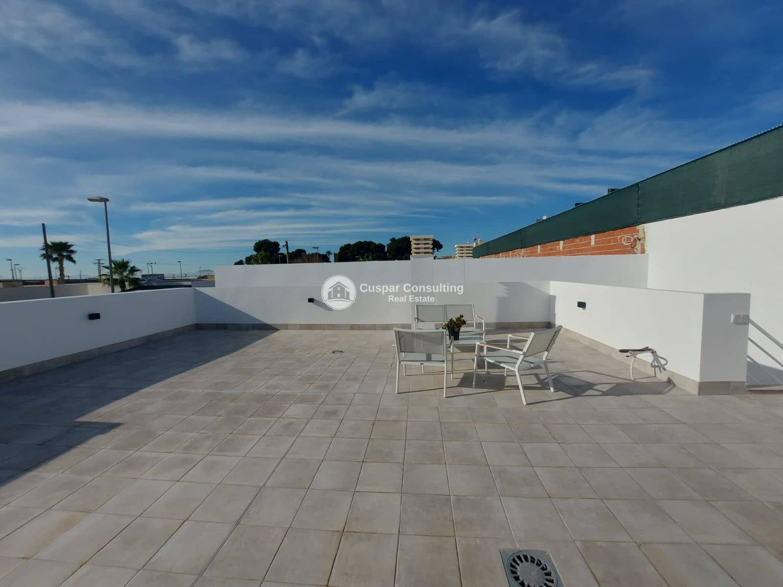 Chalet de 2 habitaciones en Balsicas en venta con piscina garaje - 272.500 € (Ref: 10074661)
