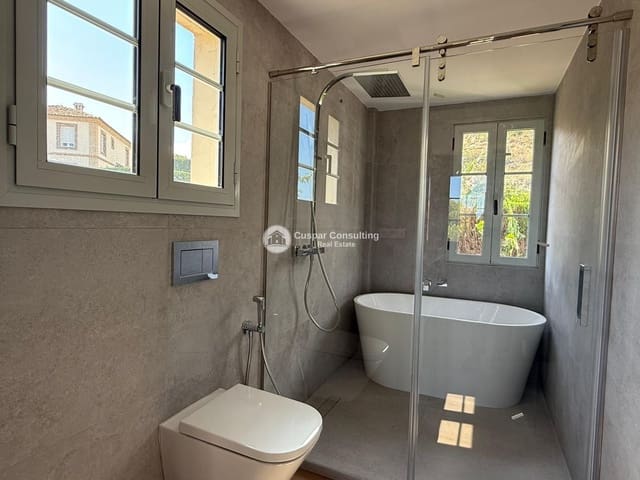 5 Zimmer Haus zu verkaufen in Golf Bahía, Finestrat mit Pool - 895.000 € (Ref: 10095725)