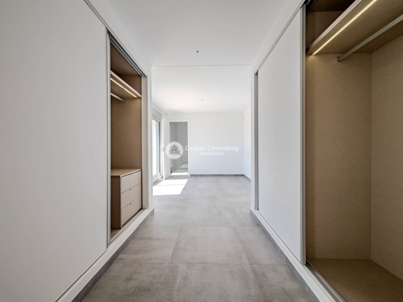 4 sypialnia Willa na sprzedaż w Algorfa z basenem garażem - 669 000 € (Ref: 10110412)