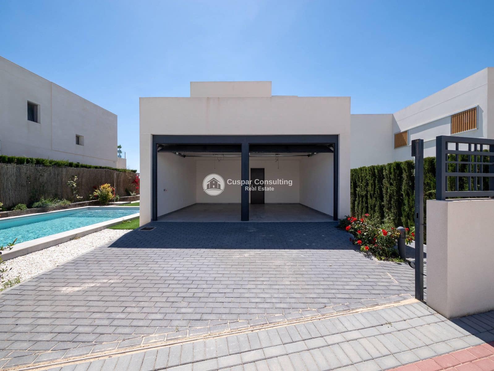 4 sypialnia Willa na sprzedaż w Algorfa z basenem garażem - 669 000 € (Ref: 10110412)