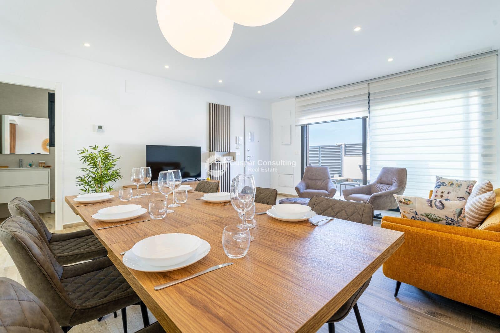 3 bedroom Villa for sale in Guardamar del Segura with pool garage - € 595,000 (Ref: 10141356)