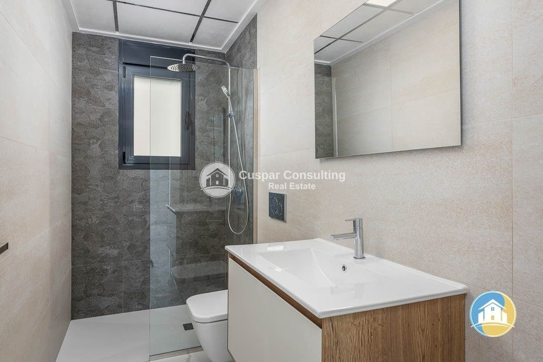 2 quarto Penthouse para venda em San Miguel de Salinas com piscina garagem - 415 000 € (Ref: 10150121)