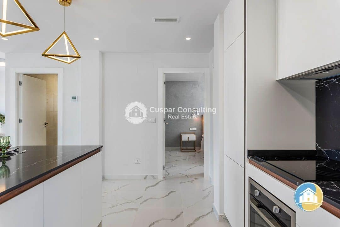 2 quarto Penthouse para venda em San Miguel de Salinas com piscina garagem - 415 000 € (Ref: 10150121)