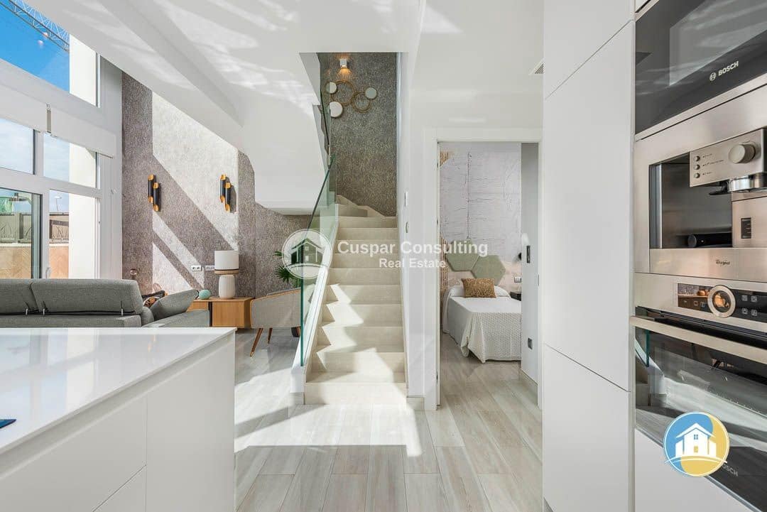 5 sypialnia Willa na sprzedaż w Los Montesinos z basenem garażem - 780 000 € (Ref: 10150161)