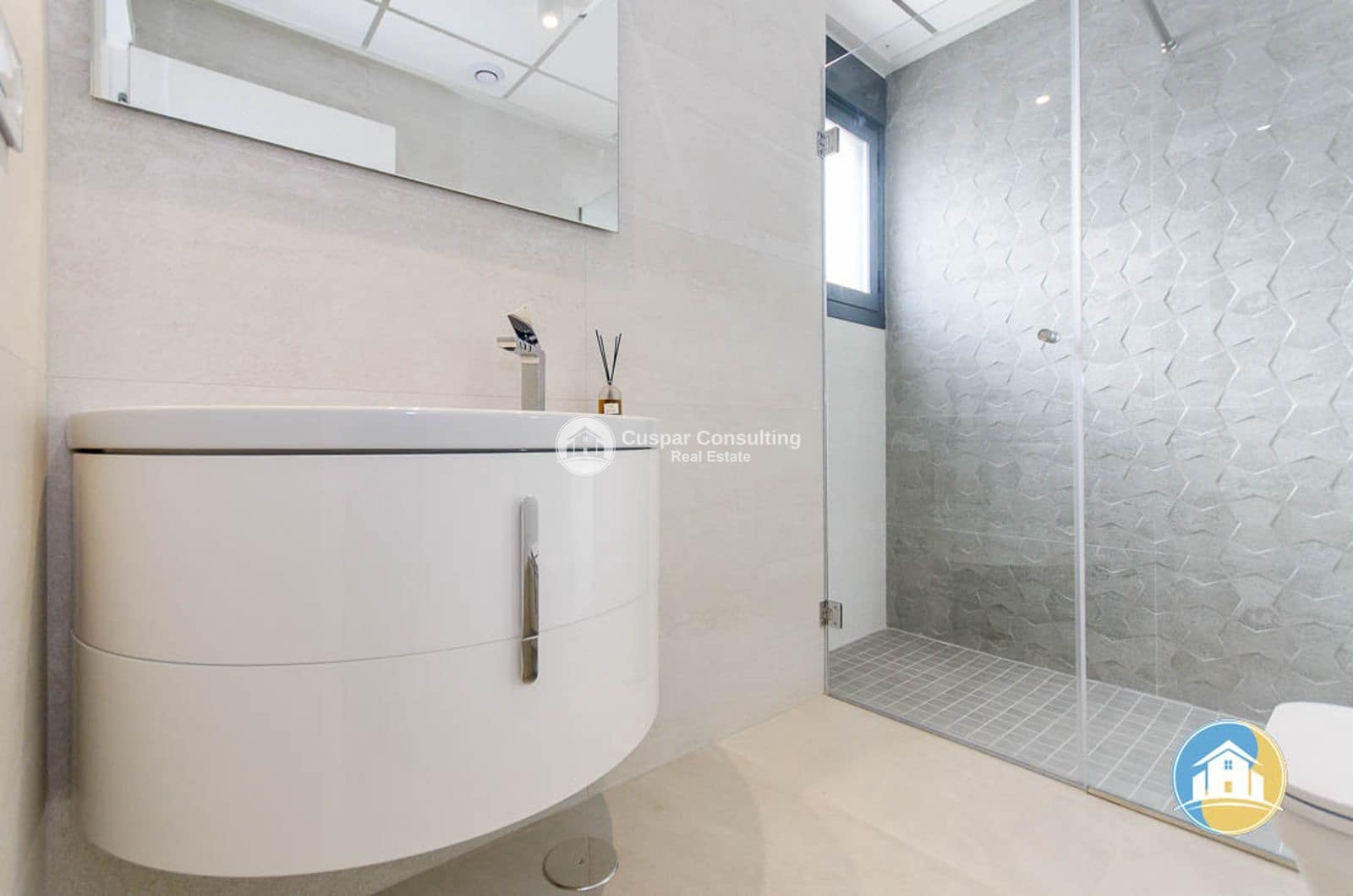 3 soverom Villa til salgs i San Miguel de Salinas med svømmebasseng garasje - € 1 250 000 (Ref: 10154131)