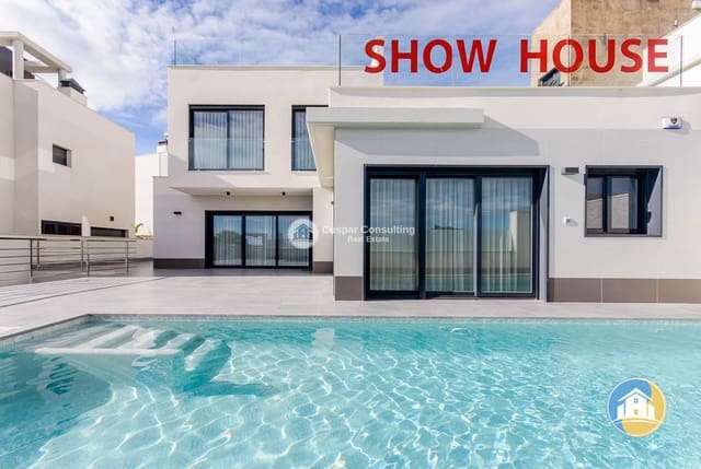 3 soveværelse Villa til salg i San Miguel de Salinas med swimmingpool garage - € 1.250.000 (Ref: 10154131)