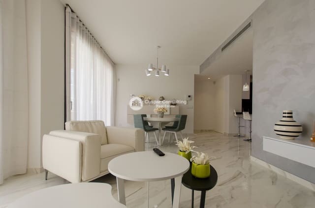 3 quarto Moradia para venda em San Miguel de Salinas com piscina garagem - 630 000 € (Ref: 10154132)