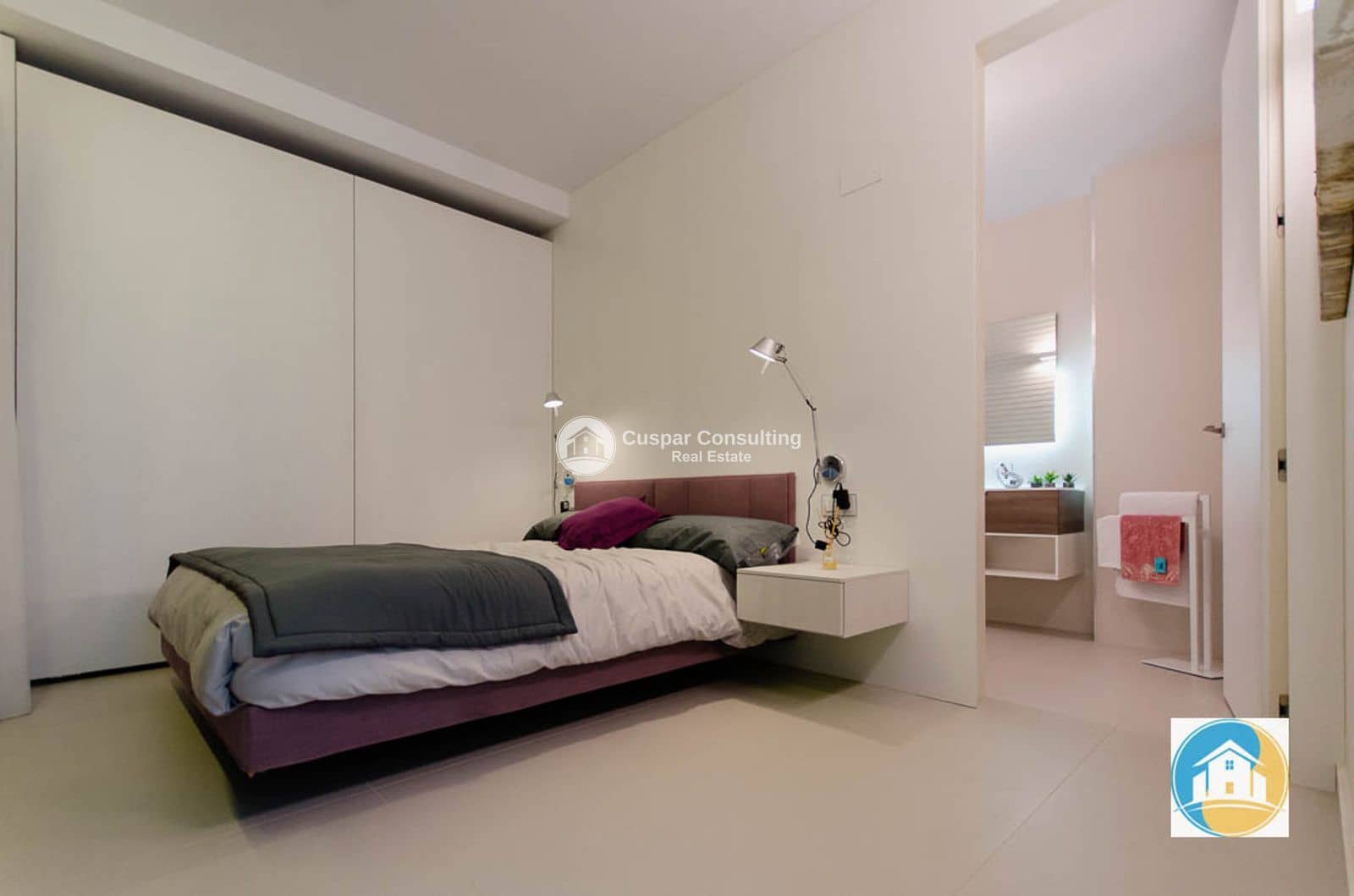 4 quarto Moradia para venda em San Miguel de Salinas com piscina garagem - 1 250 000 € (Ref: 10154254)