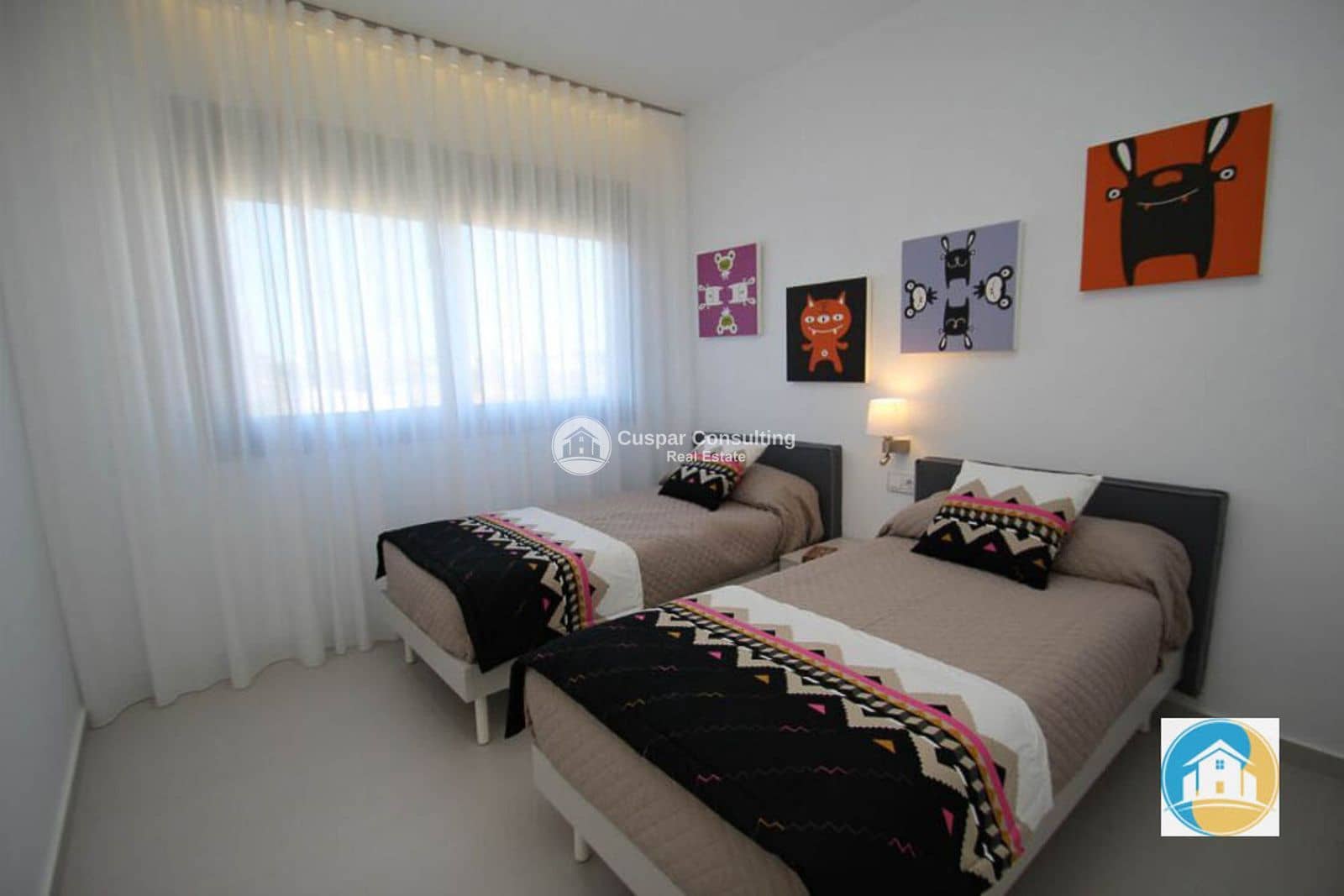 4 quarto Moradia para venda em San Miguel de Salinas com piscina garagem - 1 250 000 € (Ref: 10154254)