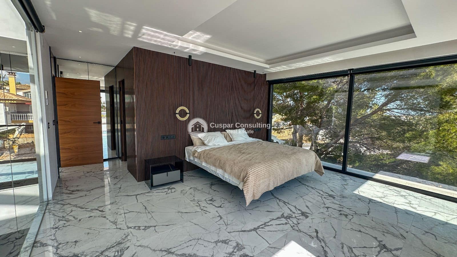 4 quarto Moradia para venda em Villamartin com piscina garagem - 2 950 000 € (Ref: 10163674)