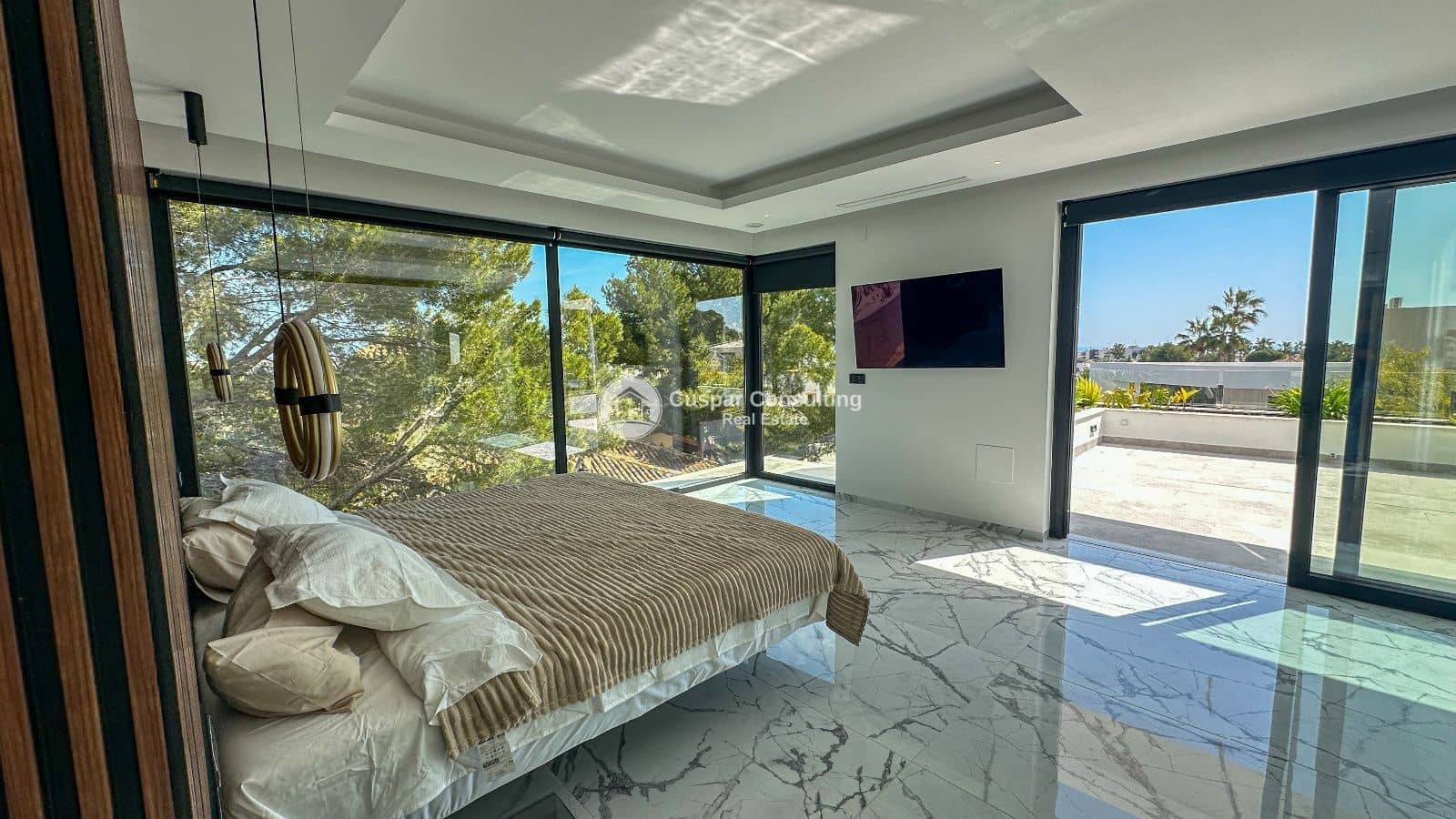 4 quarto Moradia para venda em Villamartin com piscina garagem - 2 950 000 € (Ref: 10163674)