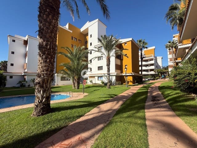 2 soveværelse Penthouse til salg i Punta Prima, Torrevieja med swimmingpool garage - € 420.000 (Ref: 10165591)