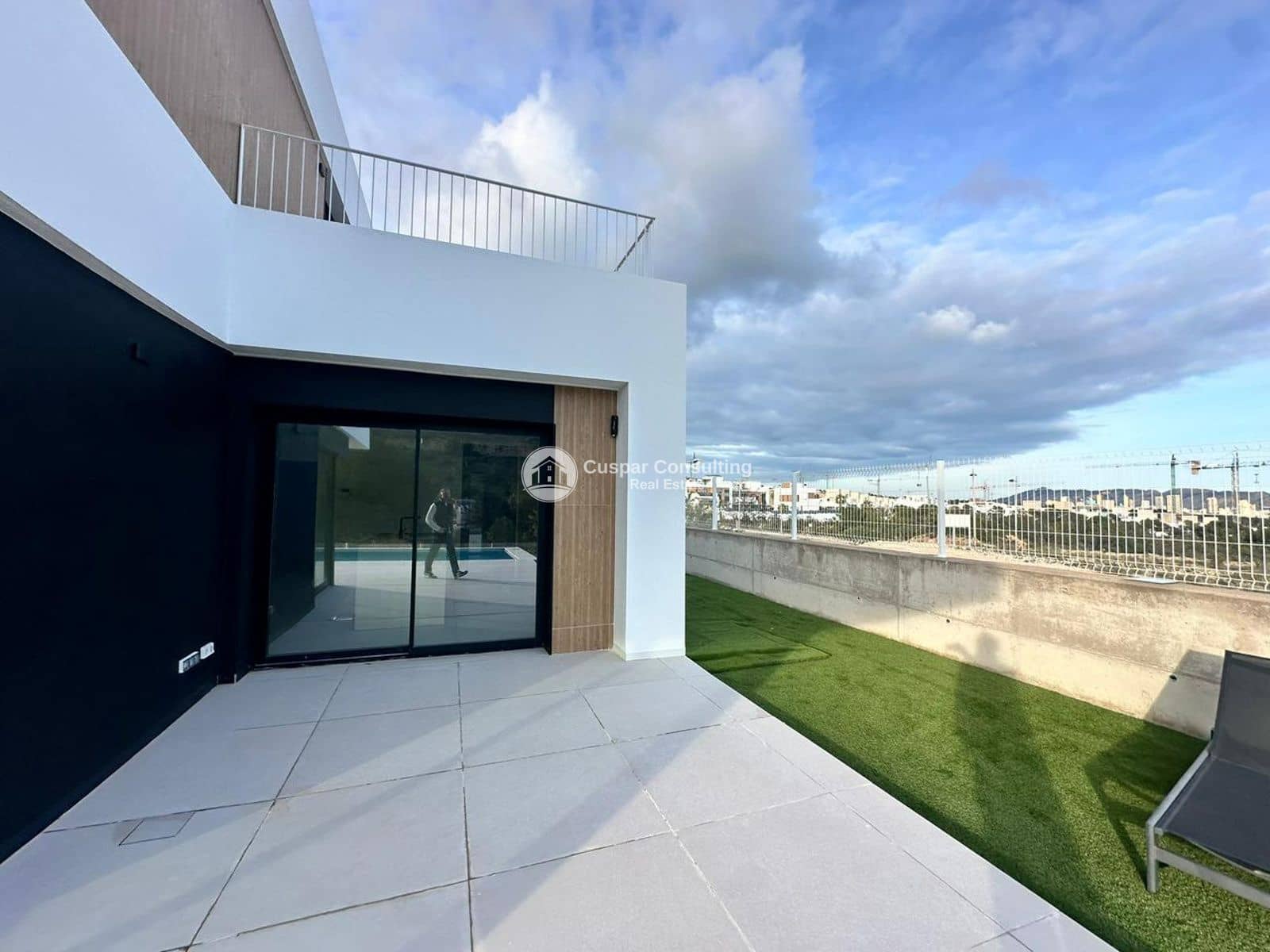 4 slaapkamer Villa te koop in Finestrat met zwembad garage - € 990.000 (Ref: 10175654)