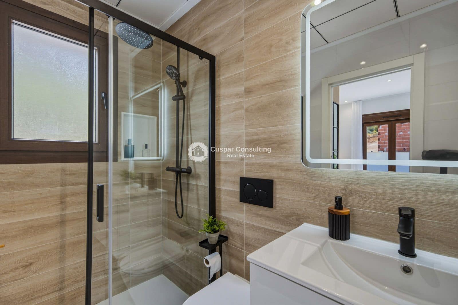 3 sypialnia Willa na sprzedaż w Polop z basenem garażem - 598 000 € (Ref: 10179409)
