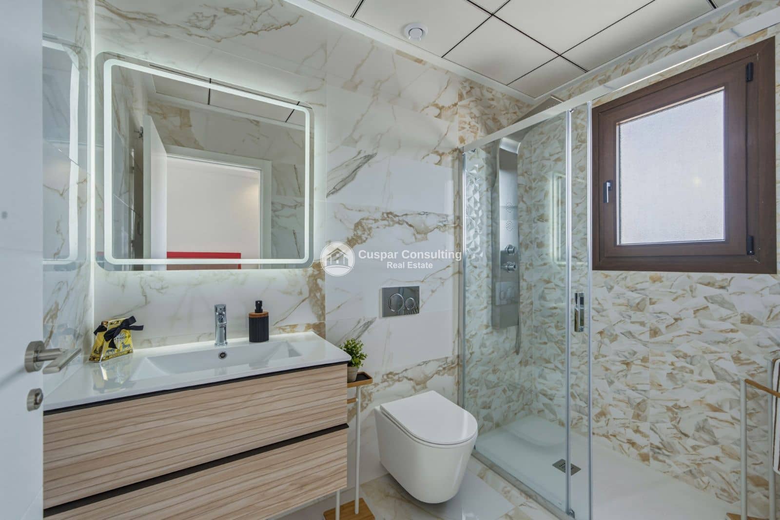 3 sypialnia Willa na sprzedaż w Polop z basenem garażem - 598 000 € (Ref: 10179409)