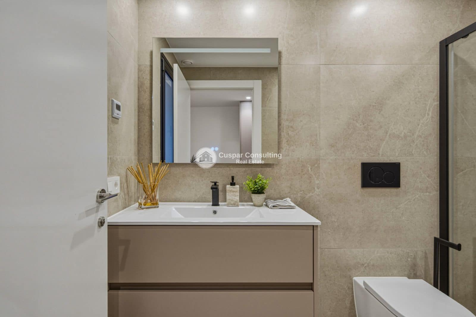 3 slaapkamer Flat te koop in Dolores met zwembad garage - € 243.000 (Ref: 10182123)