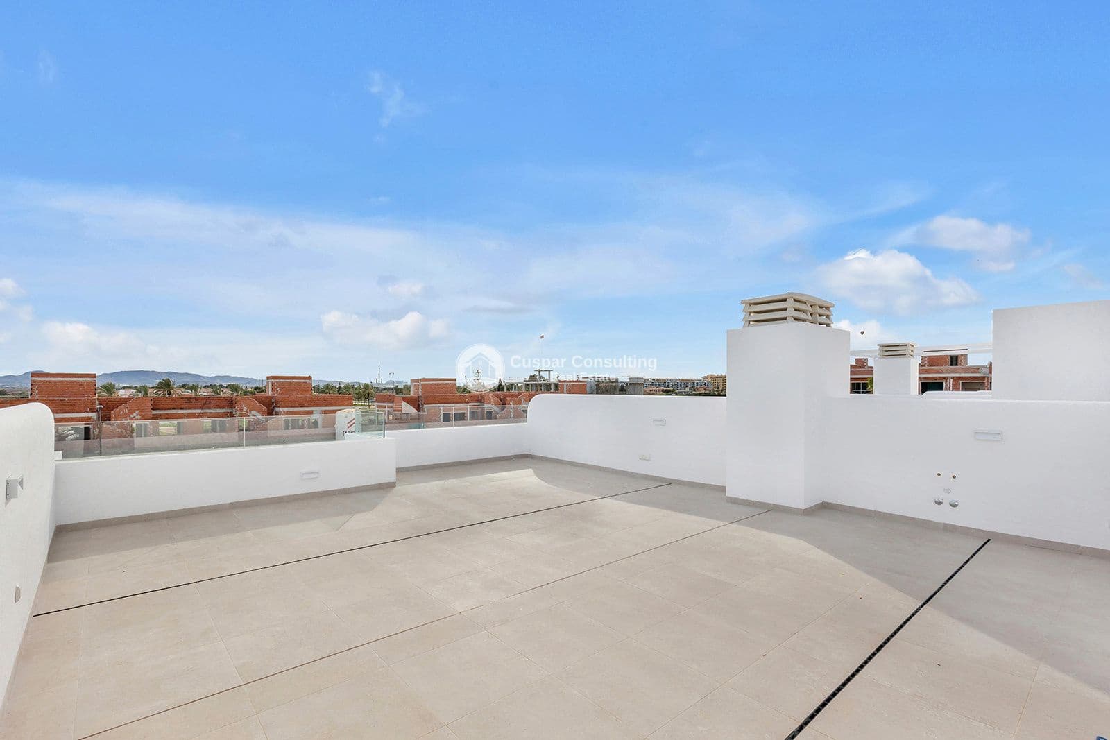 2 soverom Penthouse til salgs i Los Alcazares med svømmebasseng garasje - € 339 900 (Ref: 8555803)