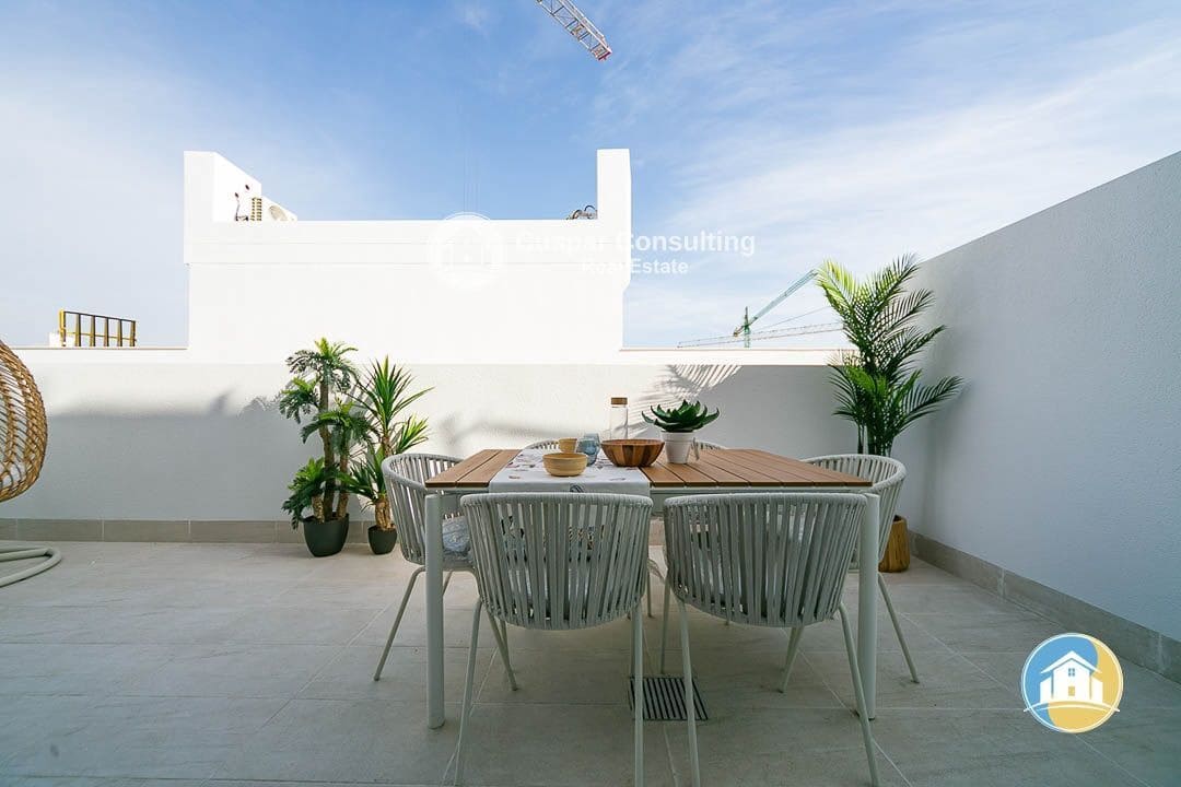 2 chambre Penthouse à vendre à Torrevieja avec piscine garage - 305 000 € (Ref: 8555807)