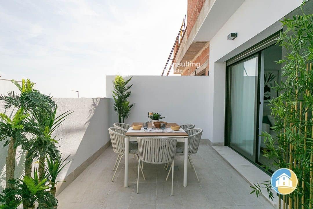 2 chambre Penthouse à vendre à Torrevieja avec piscine garage - 305 000 € (Ref: 8555807)