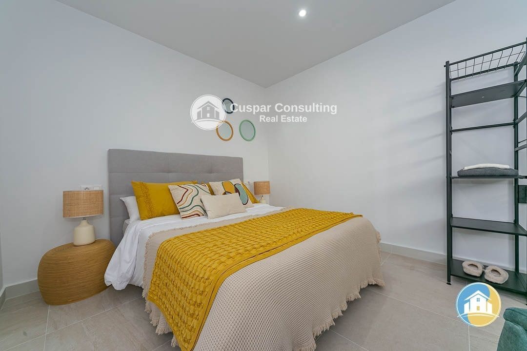 2 chambre Penthouse à vendre à Torrevieja avec piscine garage - 305 000 € (Ref: 8555807)