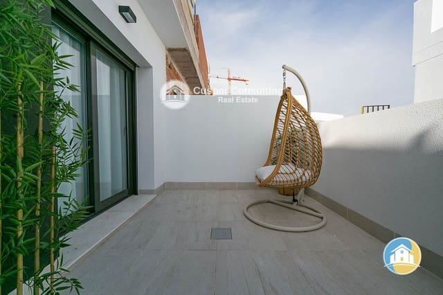 2 chambre Penthouse à vendre à Los Balcones - Los Altos, Torrevieja avec piscine garage - 305 000 € (Ref: 8555807)