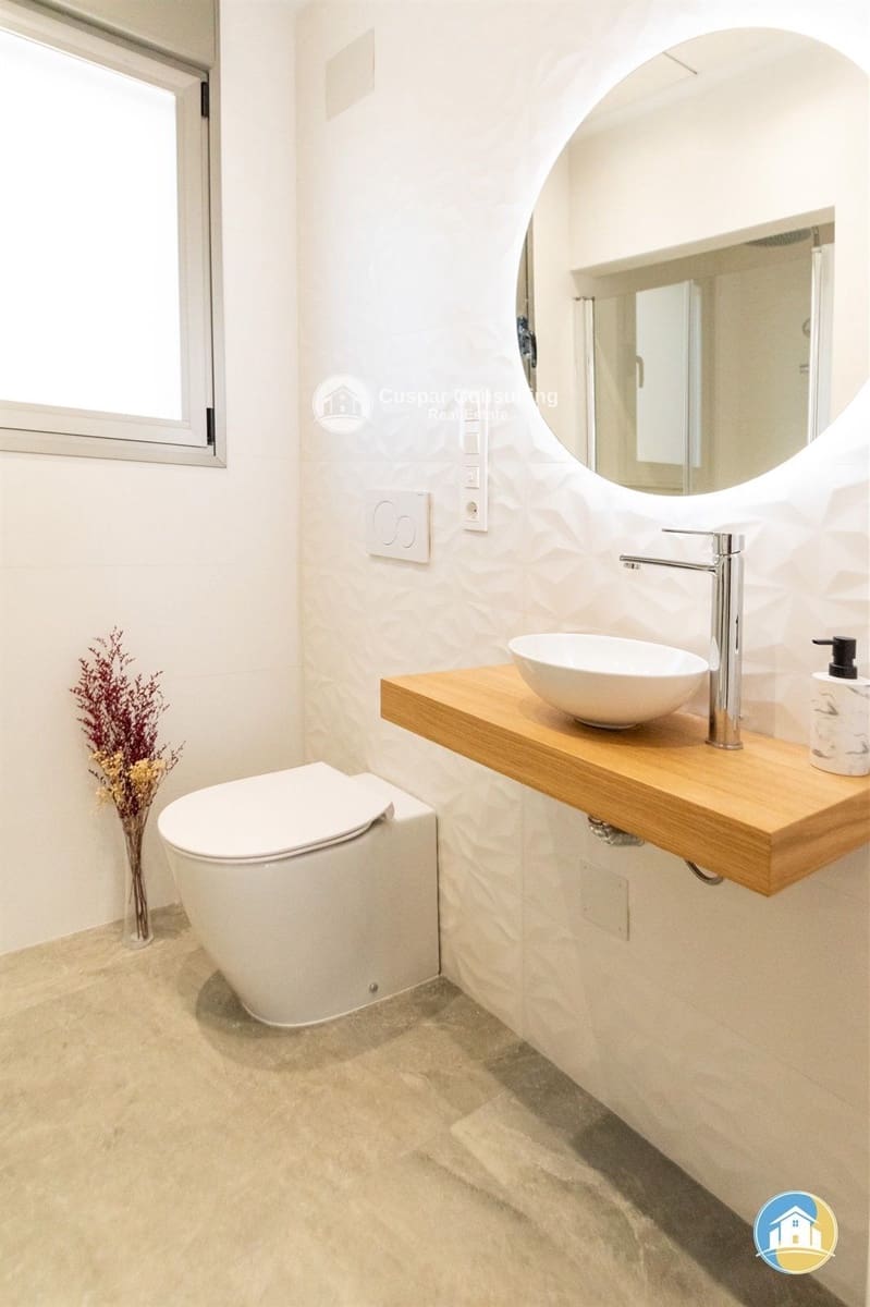 3 bedroom Villa for sale in Pilar de la Horadada with pool garage - € 474,900 (Ref: 8555825)