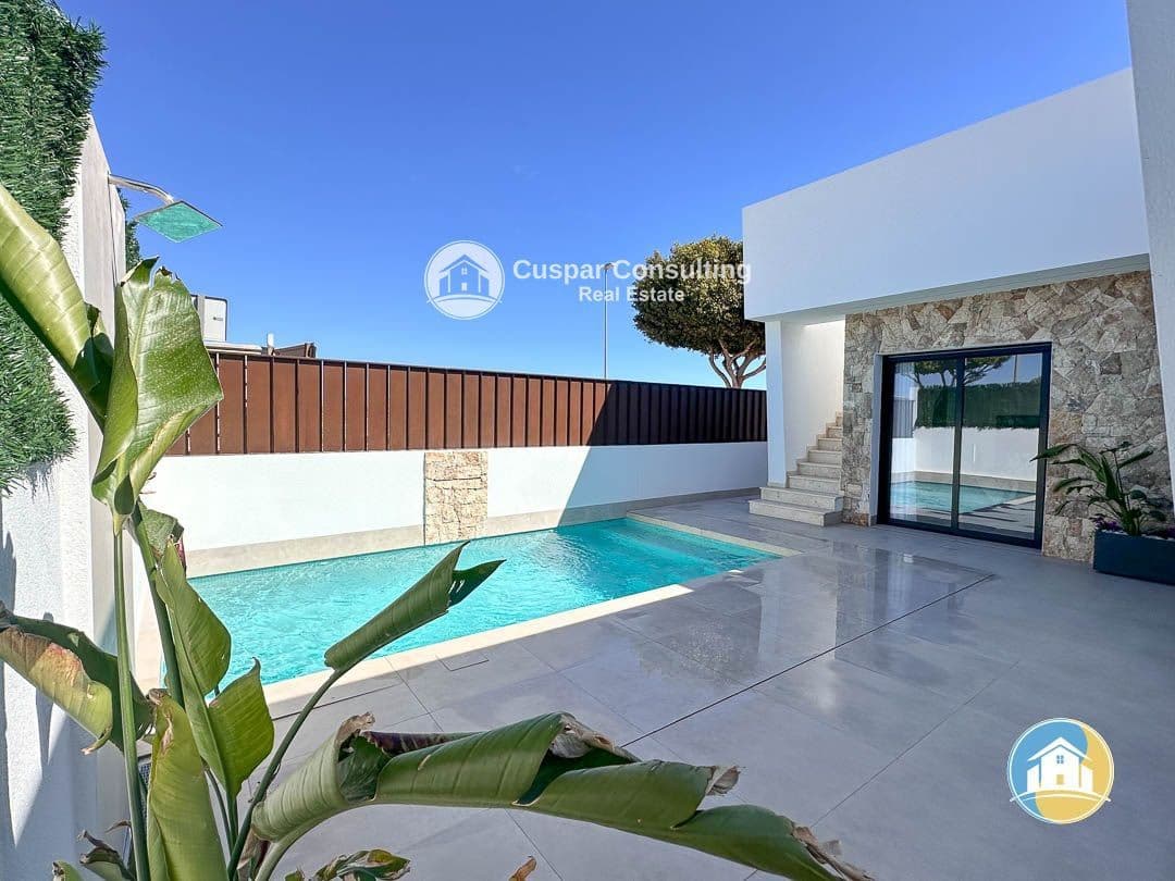 3 bedroom Villa for sale in Torre-Pacheco with pool garage - € 379,950 (Ref: 8555830)