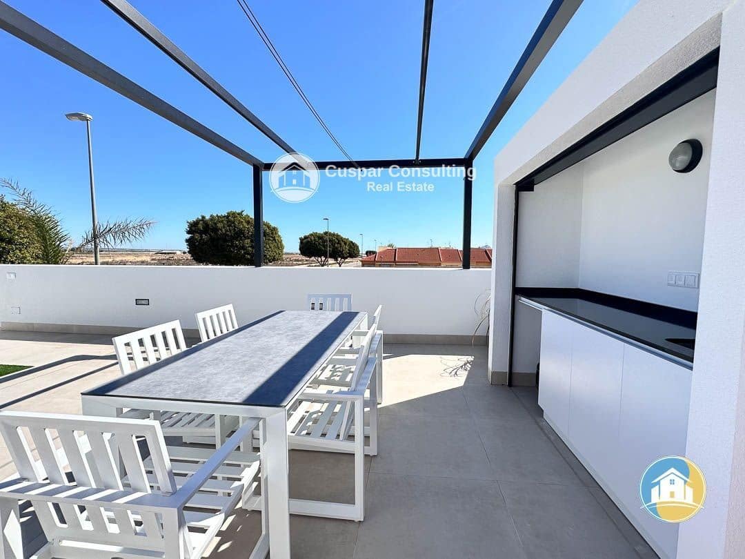 3 bedroom Villa for sale in Torre-Pacheco with pool garage - € 379,950 (Ref: 8555830)