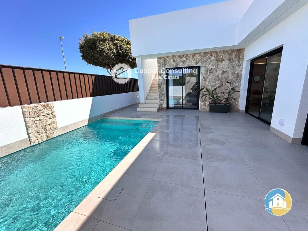 3 bedroom Villa for sale in Torre-Pacheco with pool garage - € 379,950 (Ref: 8555830)
