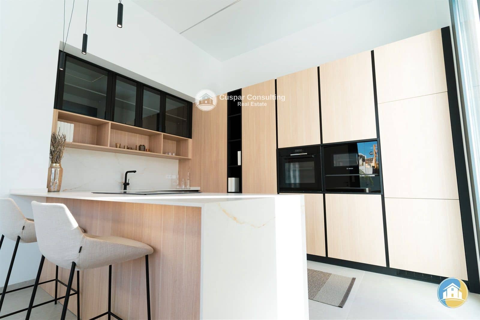 Chalet de 3 habitaciones en Rojales en venta con piscina garaje - 599.500 € (Ref: 8555842)