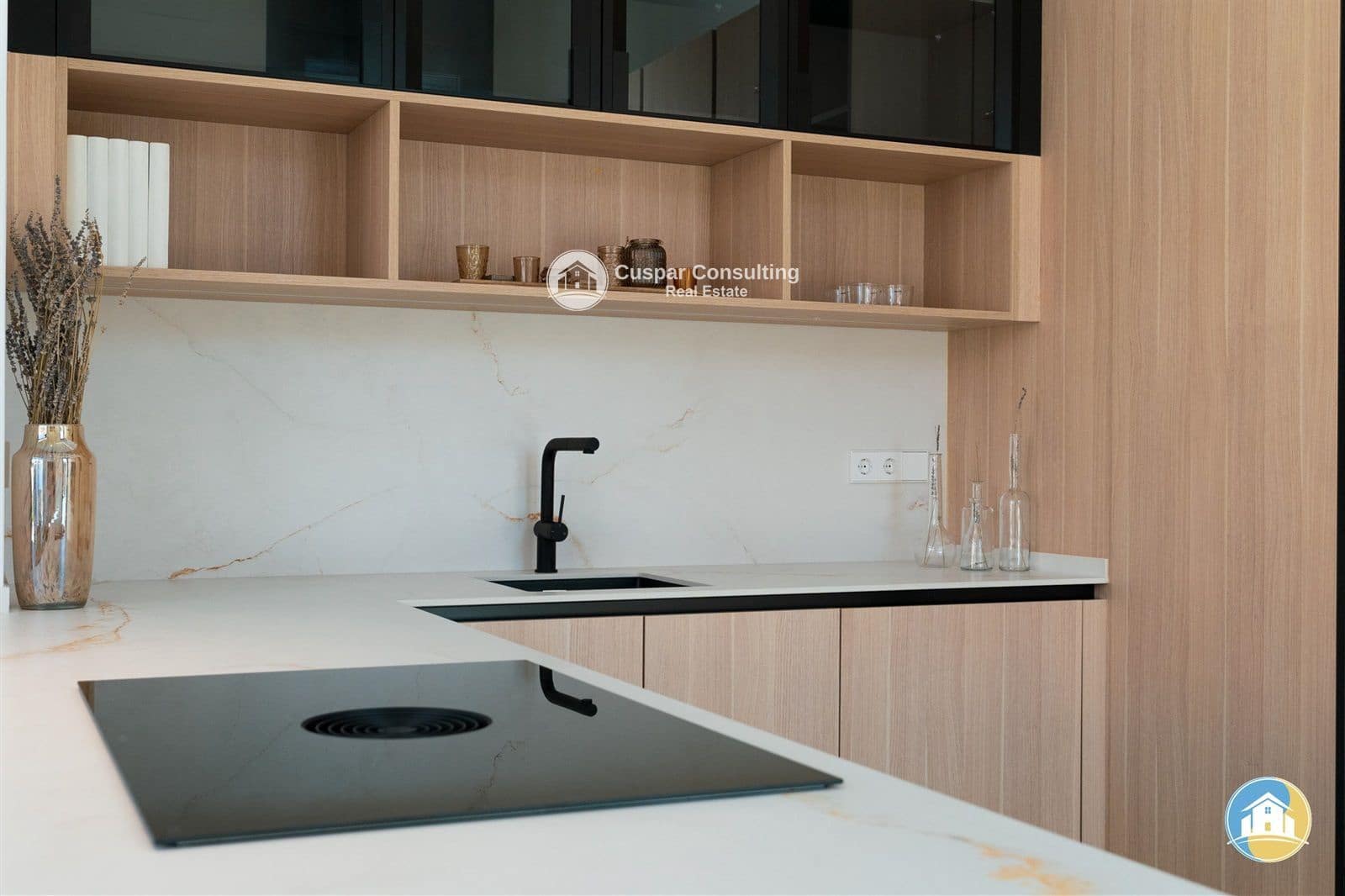 Chalet de 3 habitaciones en Rojales en venta con piscina garaje - 599.500 € (Ref: 8555842)