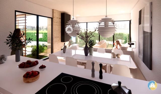 3 soverom Villa til salgs i Los Alcázares med svømmebasseng - € 800 000 (Ref: 8555844)