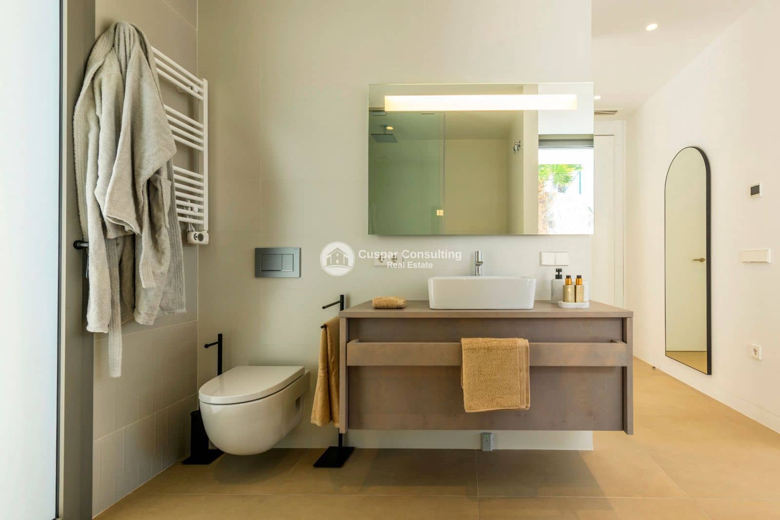 3 bedroom Villa for sale in Orihuela Costa with pool garage - € 1,385,000 (Ref: 8555852)