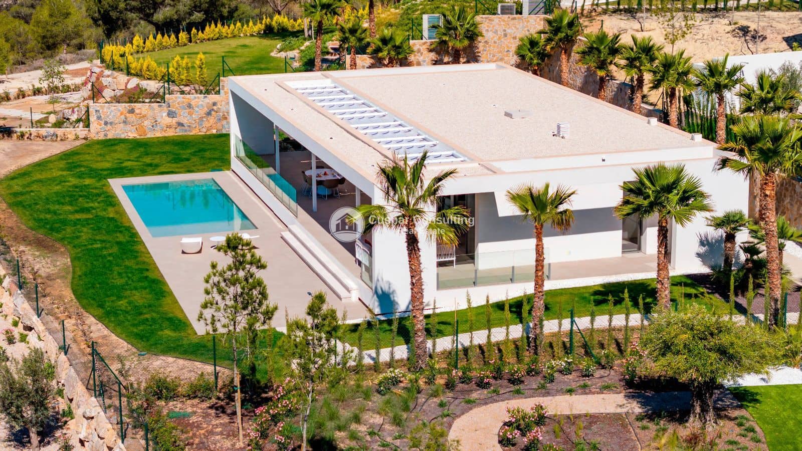 3 bedroom Villa for sale in Orihuela Costa with pool garage - € 1,385,000 (Ref: 8555852)