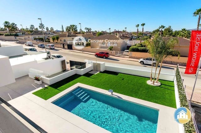 3 soverom Villa til salgs i Rojales med svømmebasseng garasje - € 649 000 (Ref: 8555863)