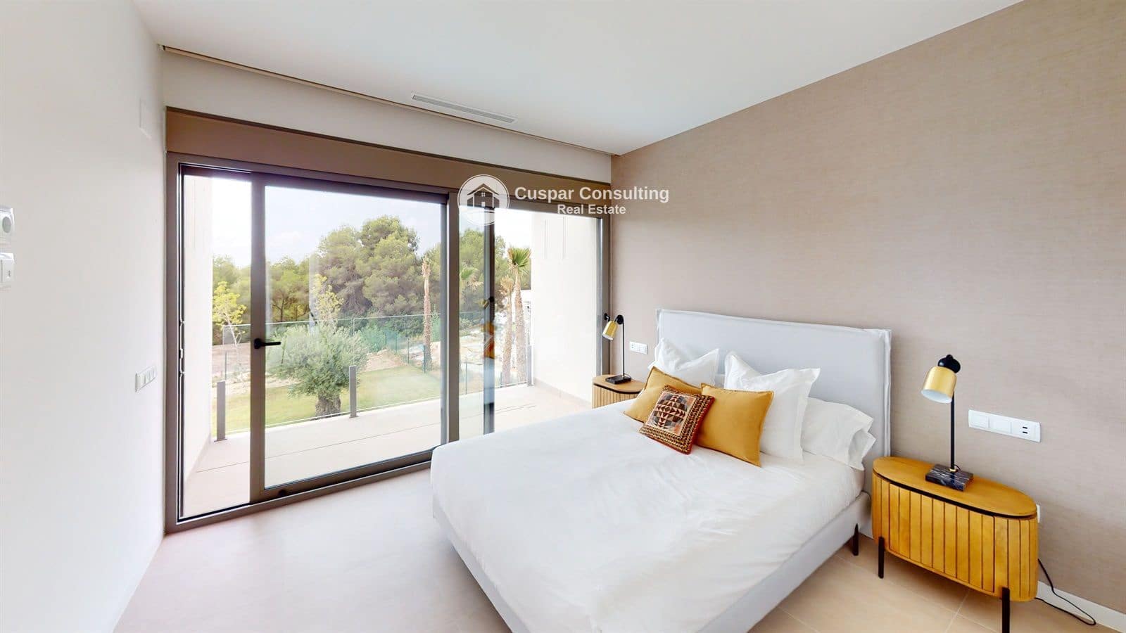 3 slaapkamer Villa te koop in Dehesa de Campoamor met zwembad garage - € 985.000 (Ref: 8555864)