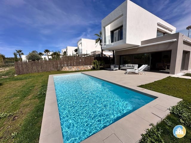 3 Zimmer Villa zu verkaufen in Dehesa de Campoamor, Orihuela mit Pool Garage - 985.000 € (Ref: 8555864)