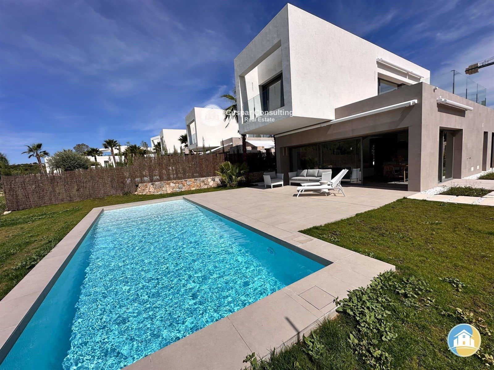 3 slaapkamer Villa te koop in Dehesa de Campoamor met zwembad garage - € 985.000 (Ref: 8555864)