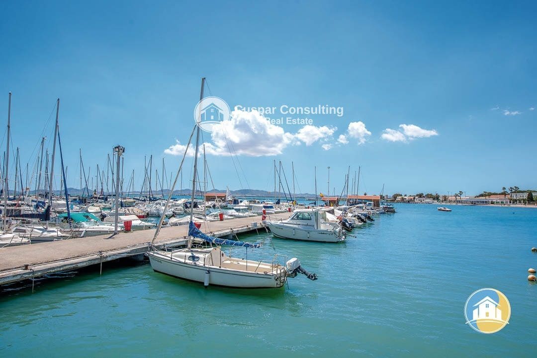 2 soverom Leilighet til salgs i Torrevieja med svømmebasseng garasje - € 285 000 (Ref: 8555878)