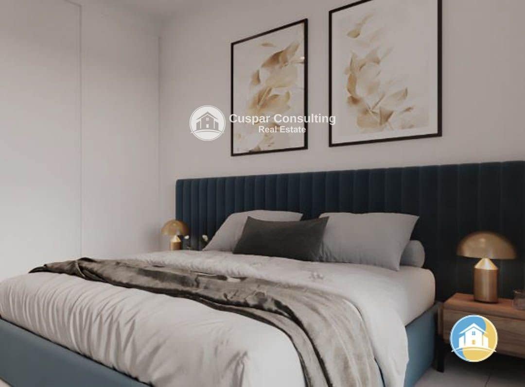 2 soverom Leilighet til salgs i Torrevieja med svømmebasseng garasje - € 285 000 (Ref: 8555878)