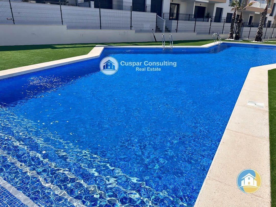 2 camera da letto Attico in vendita in Villamartin con piscina garage - 249.900 € (Rif: 8555883)