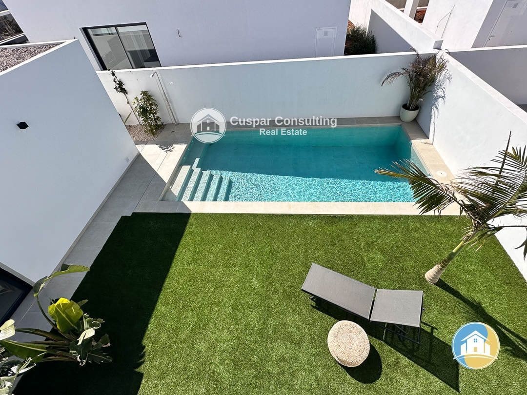 3 camera da letto Villa in vendita in Mar de Cristal con piscina - 545.000 € (Rif: 8555897)