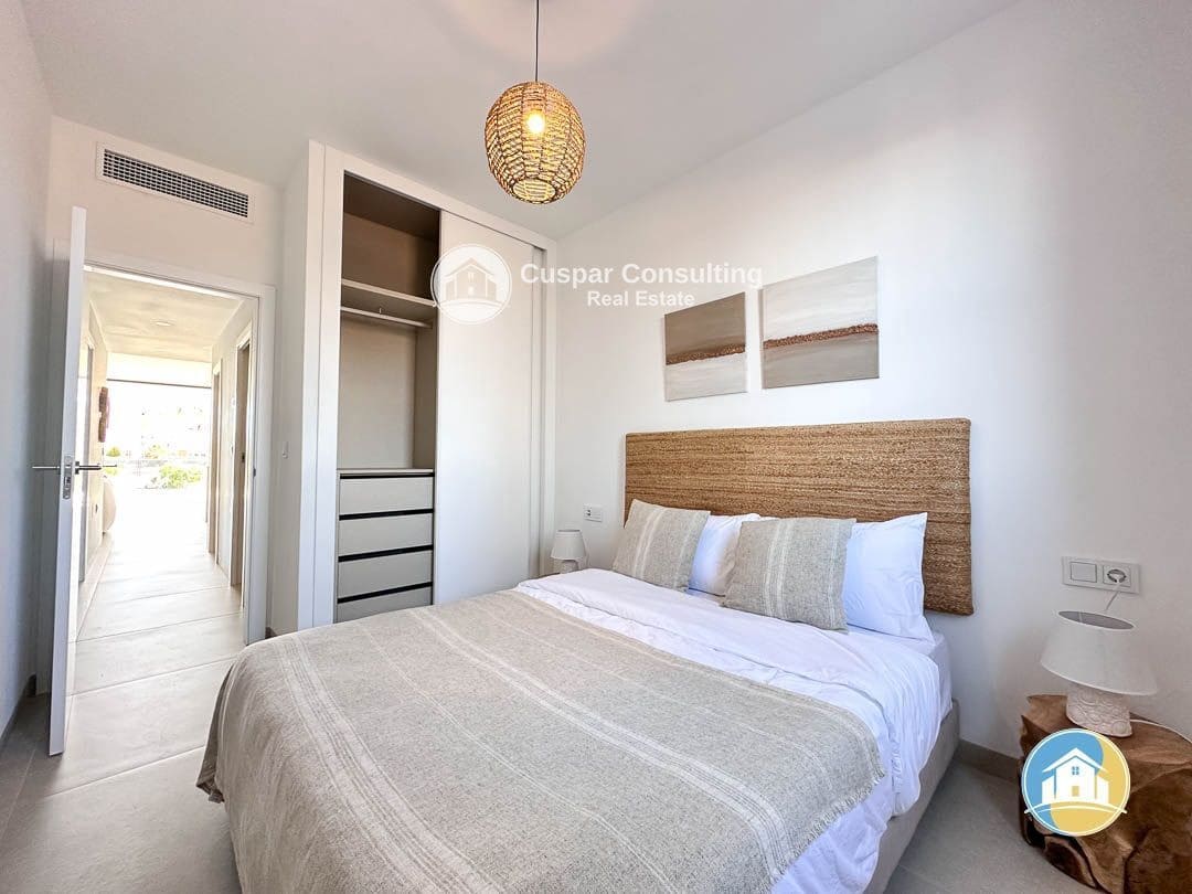 2 soverom Leilighet til salgs i Mar de Cristal med svømmebasseng garasje - € 270 000 (Ref: 8555898)